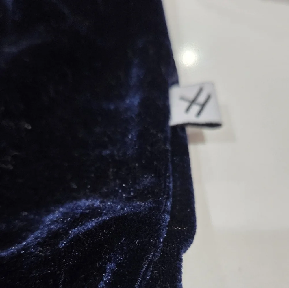 Women's Velvet Jacket in Navy Blue Size Small.